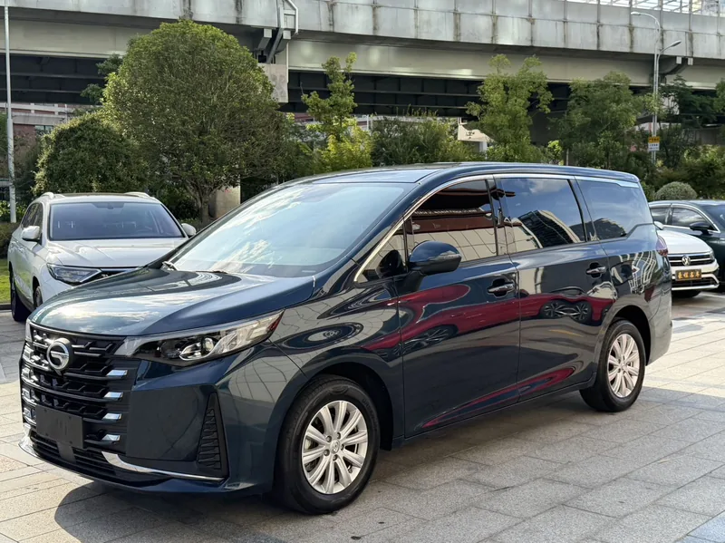 GAC Trumpchi M6